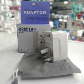 ADAPTADOR INTERNACIONAL  PARA CLAVIJA